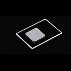 (MQX012) Specimen Holders for X-ray Diffraction (XRD), Rectangular, Size: 50x35mm, Thick: 2mm, Square Sample Reception Size: 20x20mm, Depth: 0.5mm, Universal, Quartz