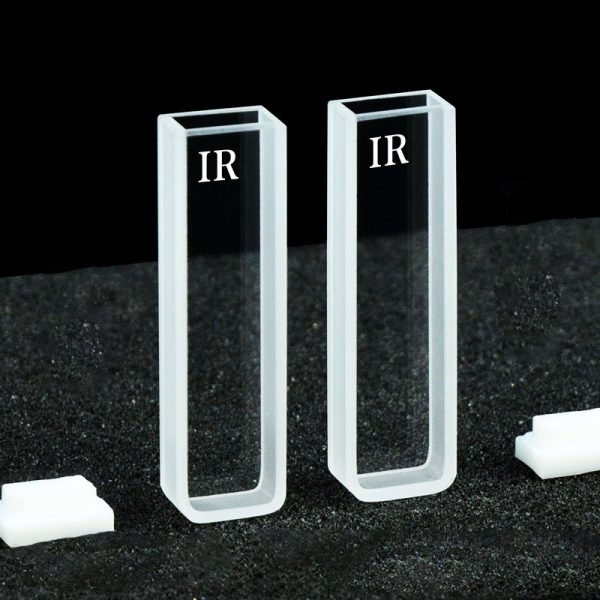 C052CM1 5mm Infrared Cuvette 1.75ml Two Way Light PTFE Cap Pack of Two