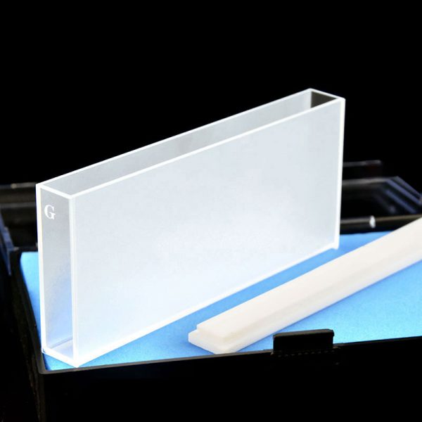 C1002CS6 100mm Glass Cuvette 35ml Two way Light PTFE Cap 1pc ea