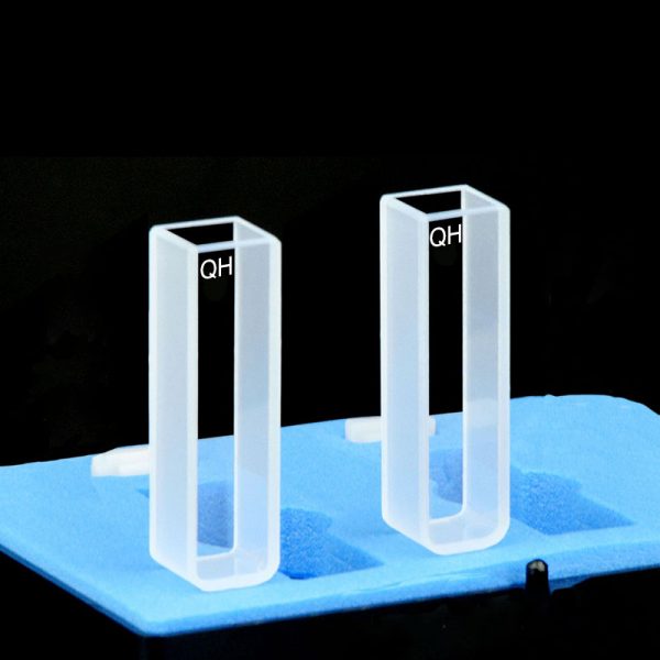 C102CR2 10mm Standard Cuvette 3.5ml Two way Light PTFE Cap Pack of Two