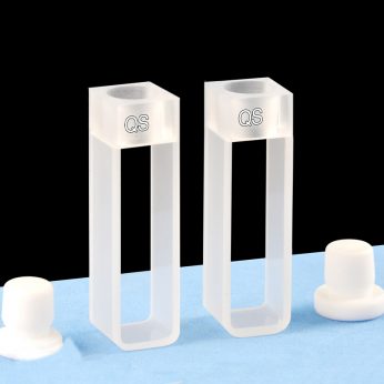 Quartz 10mm Cuvette With Stopper, 3.5ml, Sintered 83, Two-way Light, Stopper, Pack of Two, C102SR26