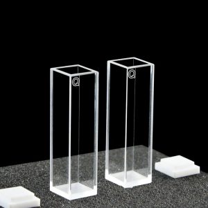 Quartz 10mm Standard Cuvette, 3.5ml, Standard 80, Four-Way Light, PTFE Cap, Pack of Two, C104CS17