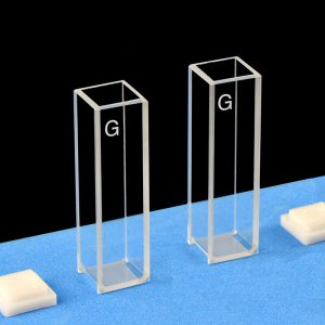 Glass 10mm Glass Fluorescence Cuvette, 3.5ml, Standard 80, Four-Way Light, PTFE Cap, Pack of Two, C104CS20
