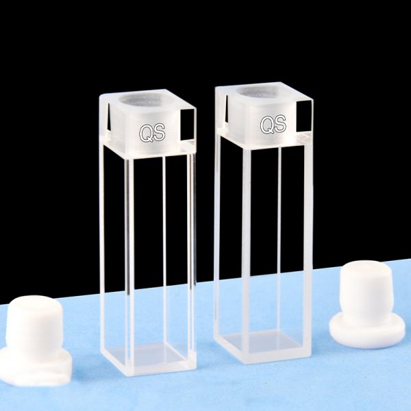 C104SR23 10mm Cuvette With Stopper 3.5ml Four Way Light Stopper Pack of Two