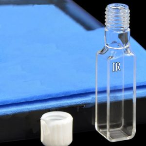 IR Quartz (JGS3) 10mm Screw-Cap Cuvette, 3.5ml, Molded 83, Four-Way Light, Screw Cap, 1pc/ea, C104TE4