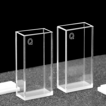 Quartz 20mm Fluorescence Cuvette, 7ml, Standard 80, Four-Way Light, PTFE Cap, Pack of Two, C204CS3