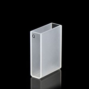 Quartz 30mm Standard Cuvette, 10.5ml, Sintered 83, Two-way Light, PTFE Cap, C302CR