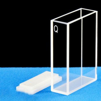 Quartz 30mm Standard  Cuvette, 10.5ml, Sintered 80, Four-Way Light, PTFE Cap, 1pc/ea, C304CA2