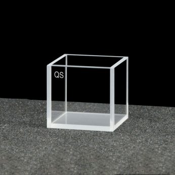 Quartz 30mm Fluorescence Cuvette, 27ml, Sintered 83, Four-Way Light, Quartz Cover, 1pc/ea, C304CR3