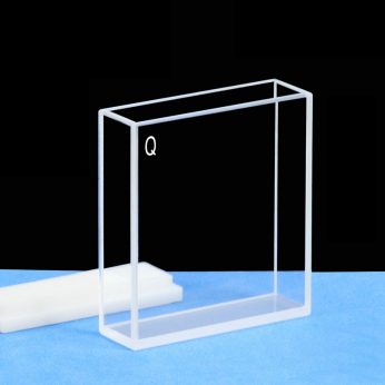 Quartz 40mm Standard  Cuvette, 14ml, Sintered 80, Four-Way Light, PTFE Cap, 1pc/ea, C404CA4