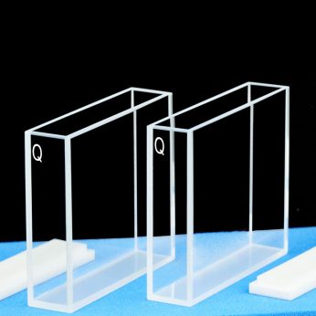 Quartz 50mm Fluorescence Cuvette, 17.5ml, Sintered 80, Four-Way Light, PTFE Cap, 1pc/ea, C504CA1