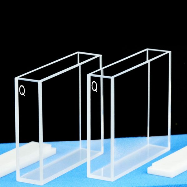 C504CA1 50mm Fluorescence Cuvette 17.5ml Four Way Light PTFE Cap 1pc ea