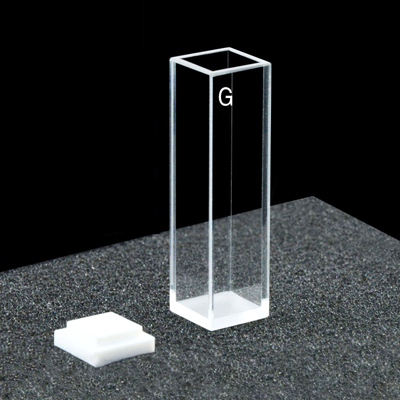 Sintered 80/83 fused quartz cuvette