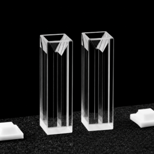 (MQQMC064) Glass Micro Cuvette, 10 mm Path, 700 µL, Four-Way Light, Pack of 2