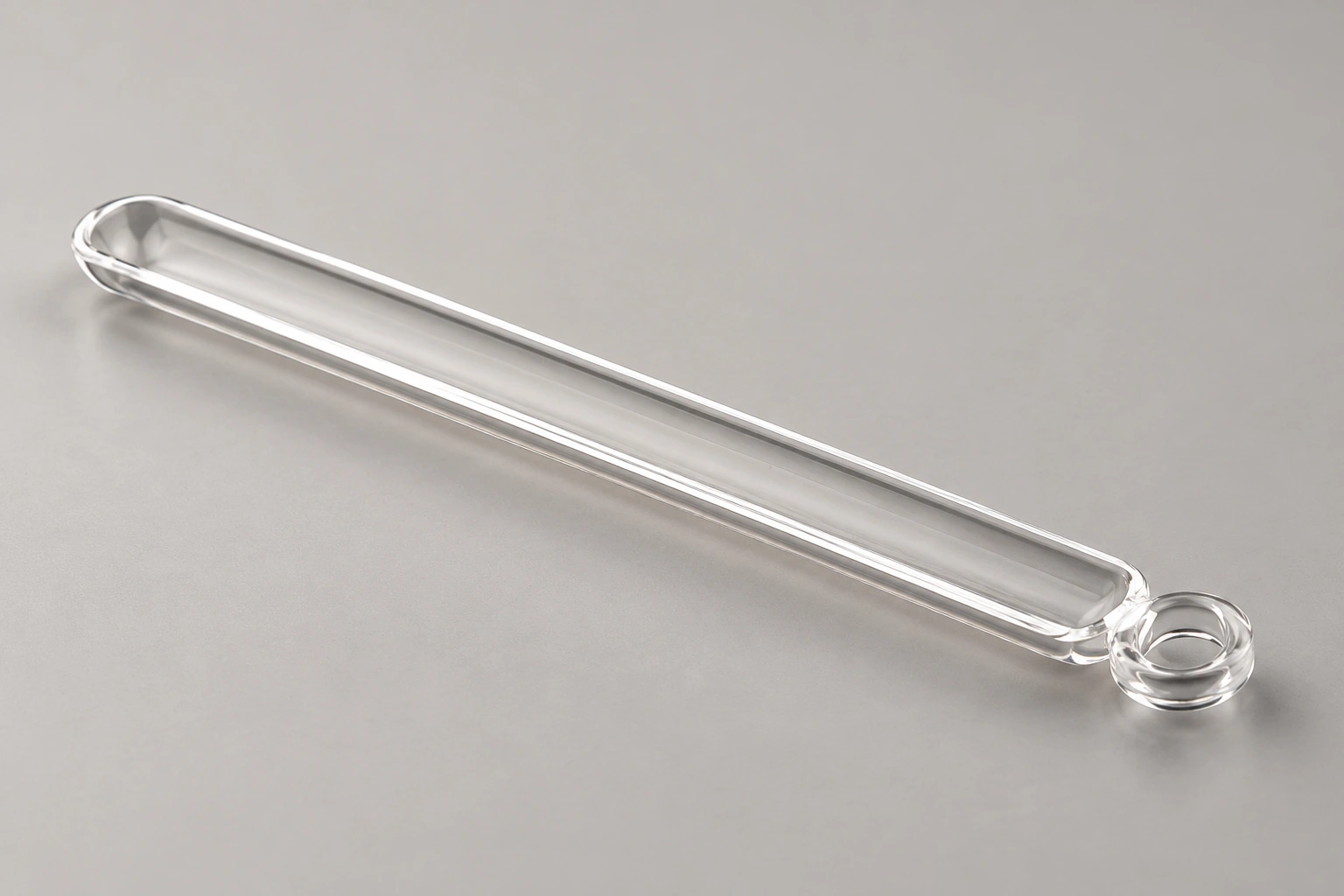 Quartz Sample Boat with an End Loop: Planning Insertion and Retrieval