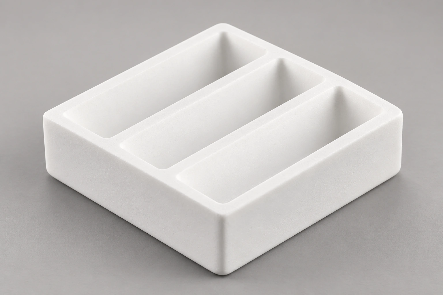 Three-Compartment Alumina Boat: Planning Separate Sample Loads