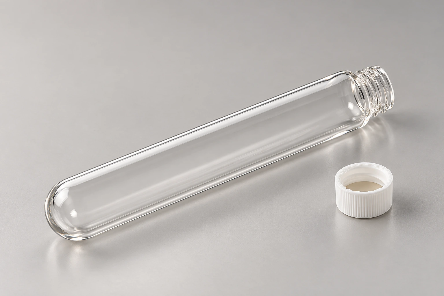 Round-Bottom Quartz Screw Vial: Supporting the Bottle During Sampling